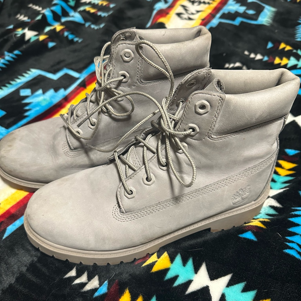 Women’s Timberland Grey Boots Size 8